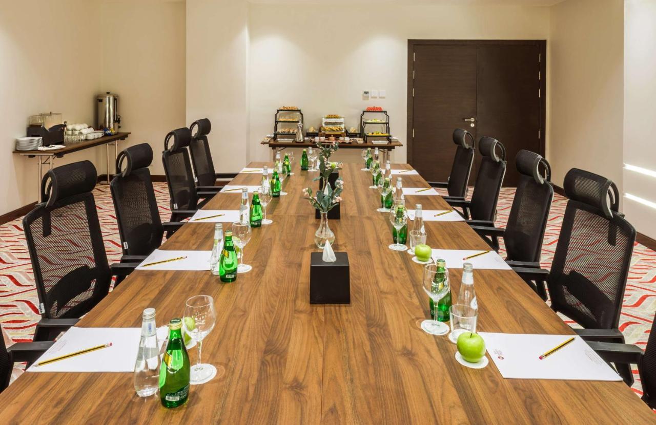 Best Western Plus Al Qurayyat City Center Exteriér fotografie