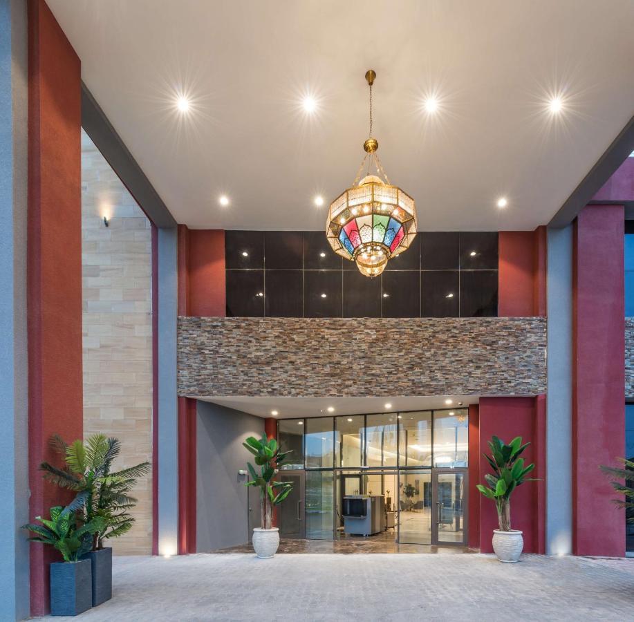 Best Western Plus Al Qurayyat City Center Exteriér fotografie
