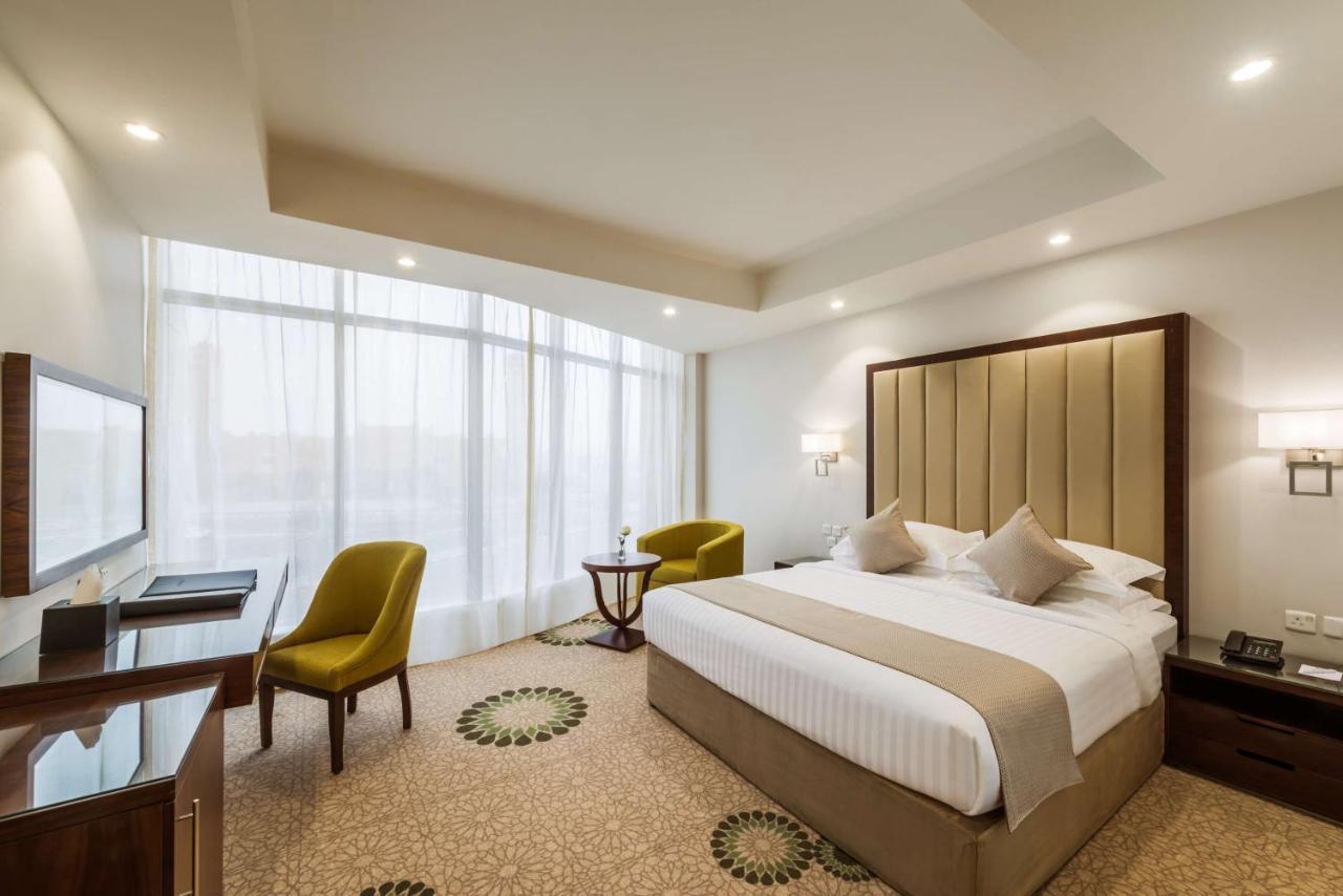 Best Western Plus Al Qurayyat City Center Exteriér fotografie