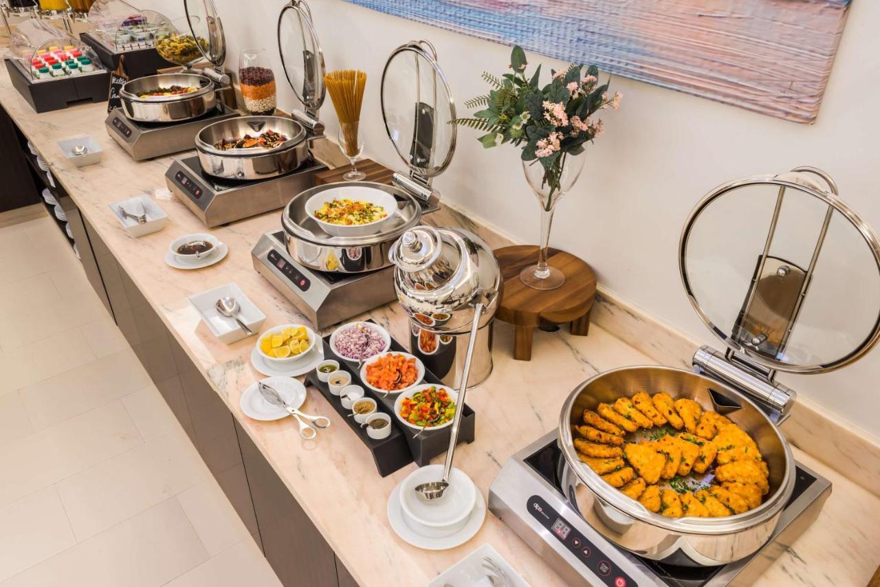 Best Western Plus Al Qurayyat City Center Exteriér fotografie