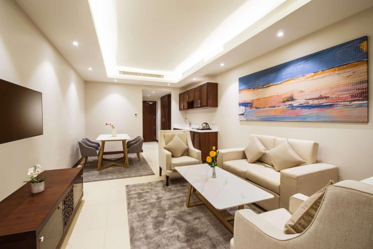 Best Western Plus Al Qurayyat City Center Exteriér fotografie