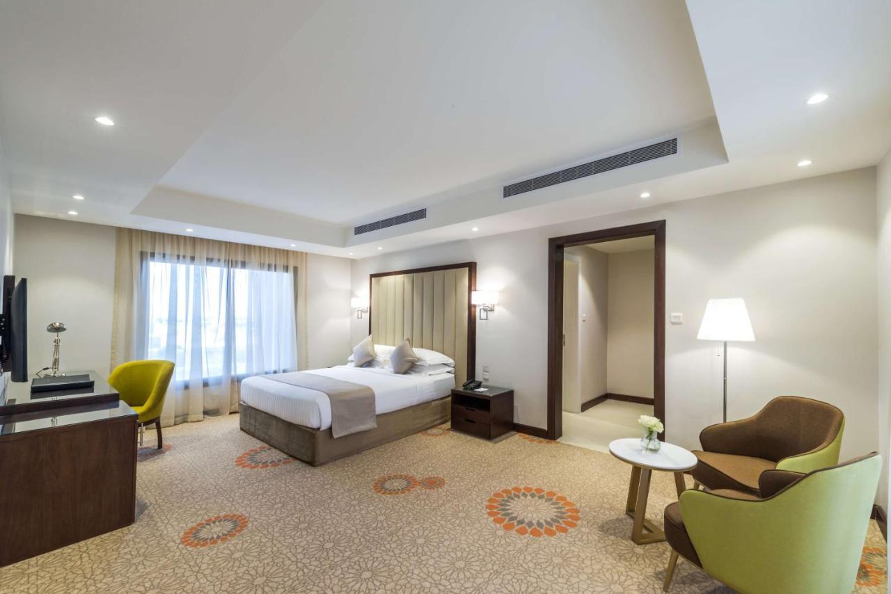 Best Western Plus Al Qurayyat City Center Exteriér fotografie