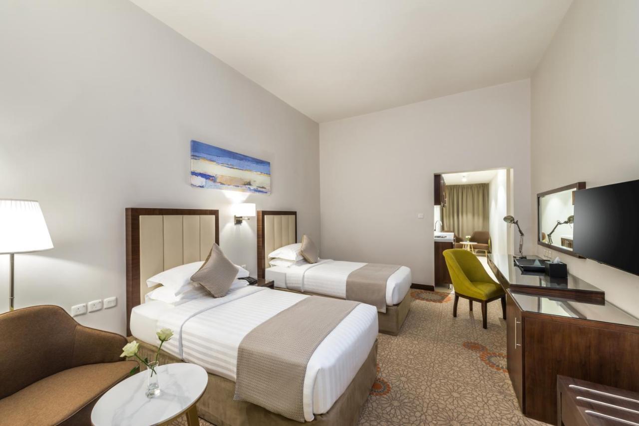 Best Western Plus Al Qurayyat City Center Exteriér fotografie