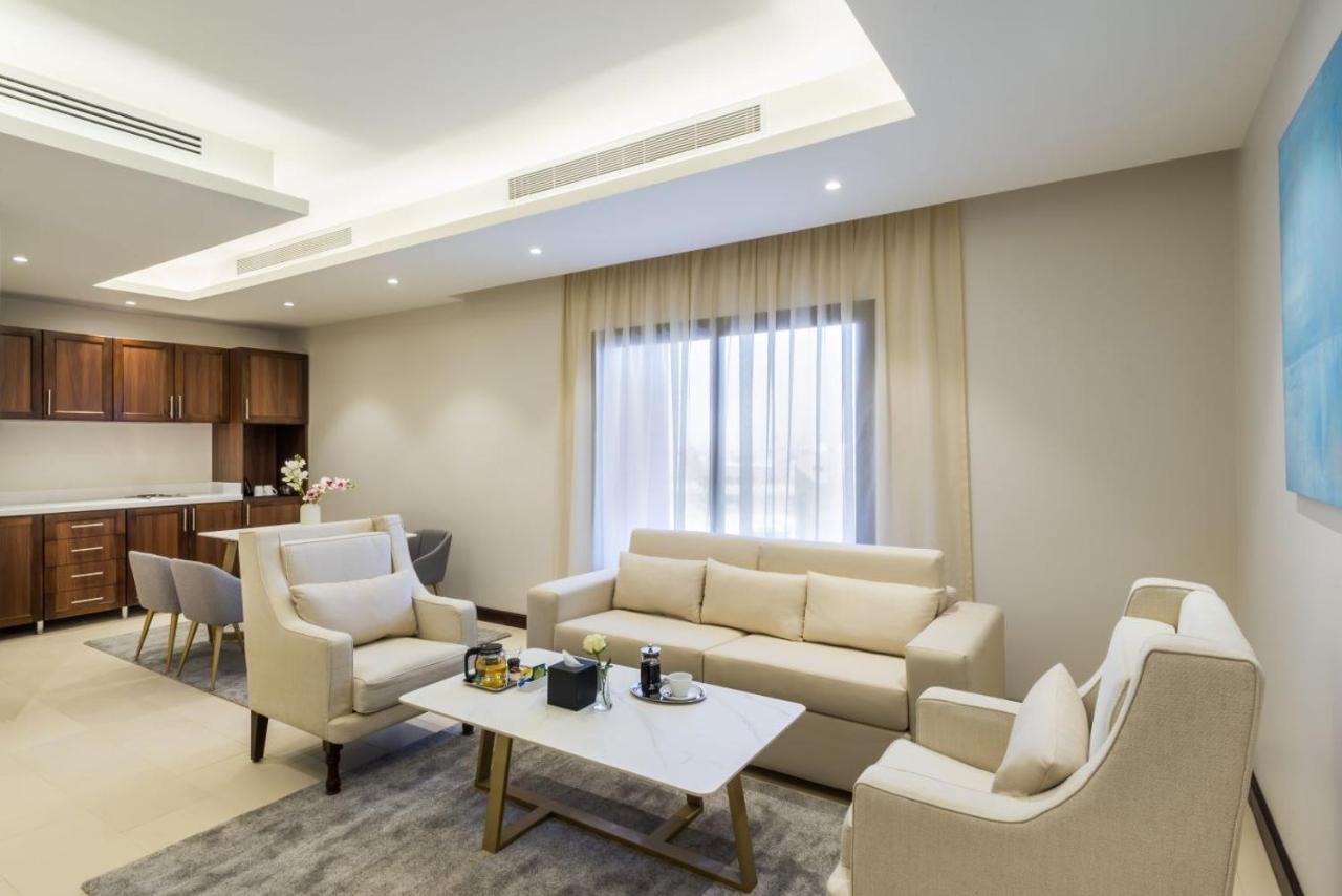 Best Western Plus Al Qurayyat City Center Exteriér fotografie