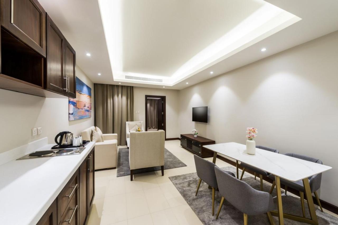 Best Western Plus Al Qurayyat City Center Exteriér fotografie