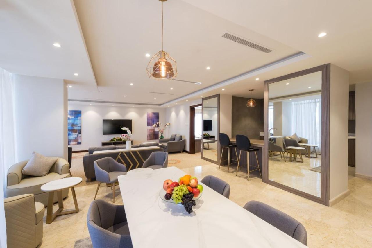 Best Western Plus Al Qurayyat City Center Exteriér fotografie