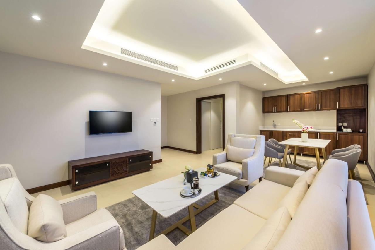 Best Western Plus Al Qurayyat City Center Exteriér fotografie