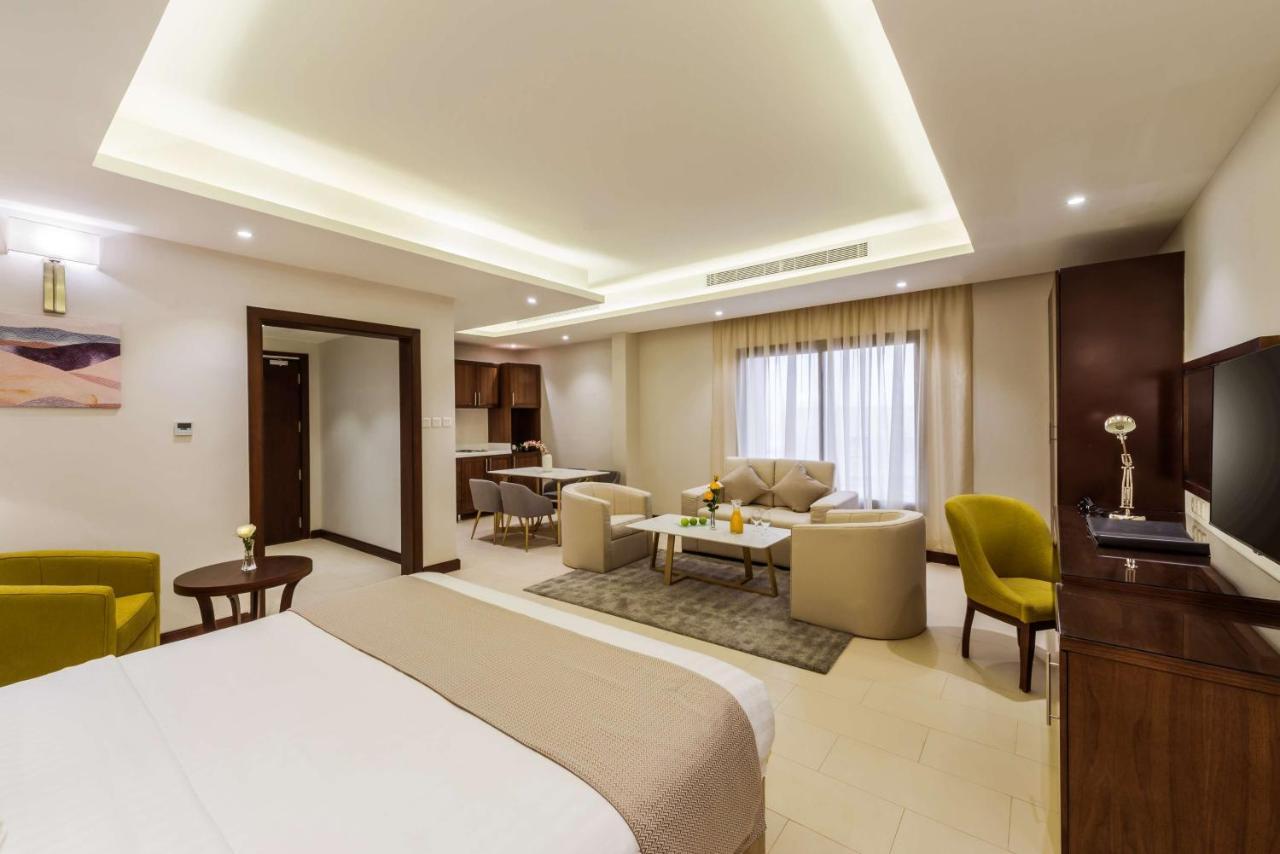 Best Western Plus Al Qurayyat City Center Exteriér fotografie